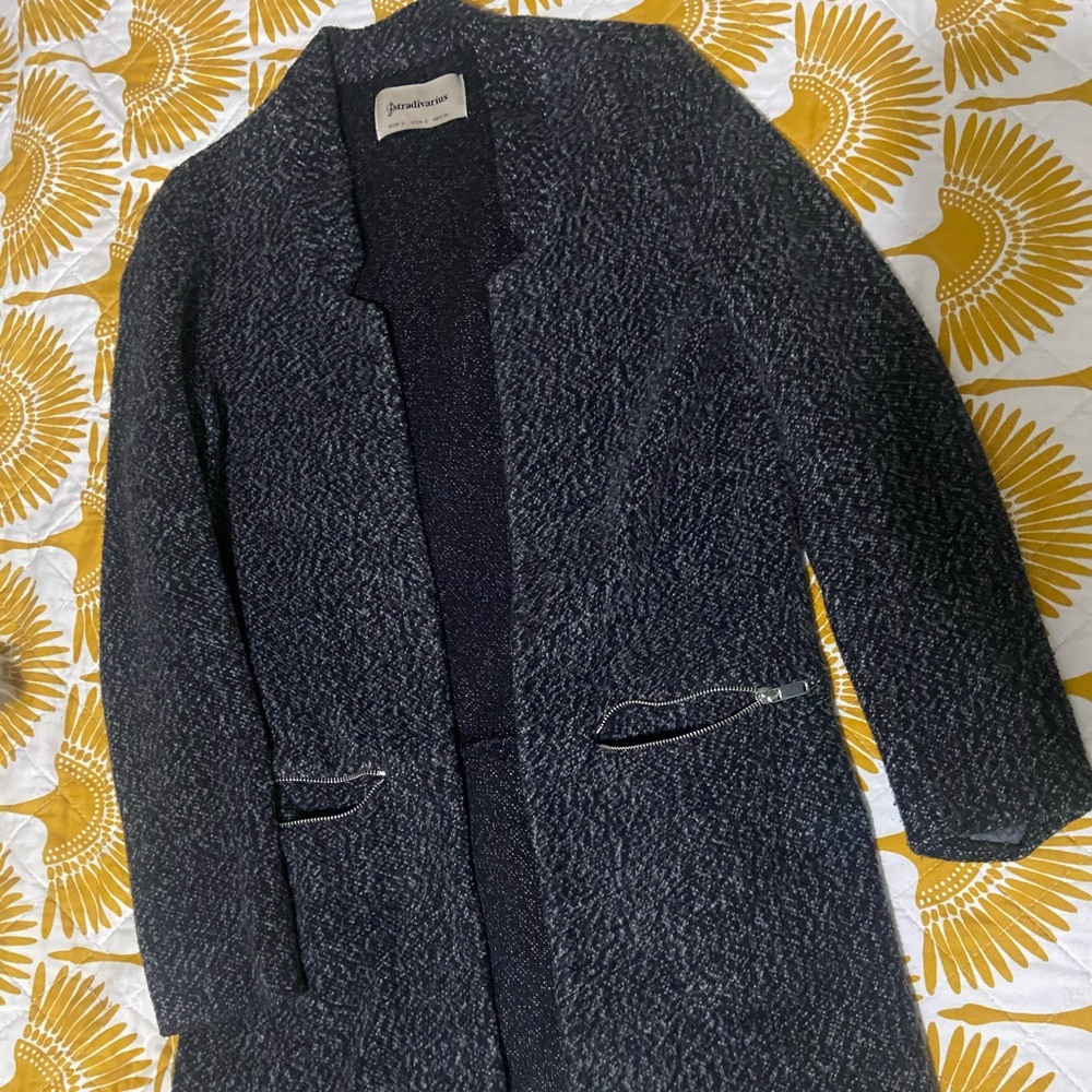 Black and gray Stradivarius woman coat small preowed
